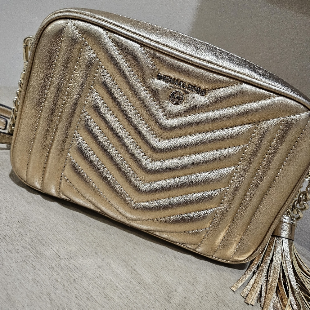 MICHAEL KORS gold crossbody